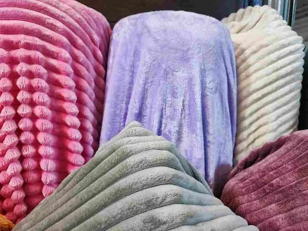خرید پتو مسافرتی ژله ای + قیمت عالی با کیفیت تضمینی